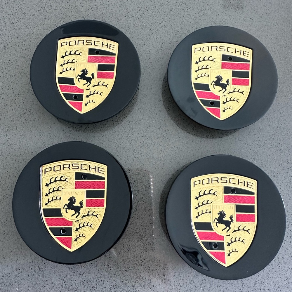 Porsche 76mm centre caps